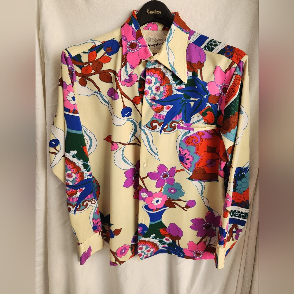 Tori Richard Vintage Floral Long Sleeve Button-Up Shirt